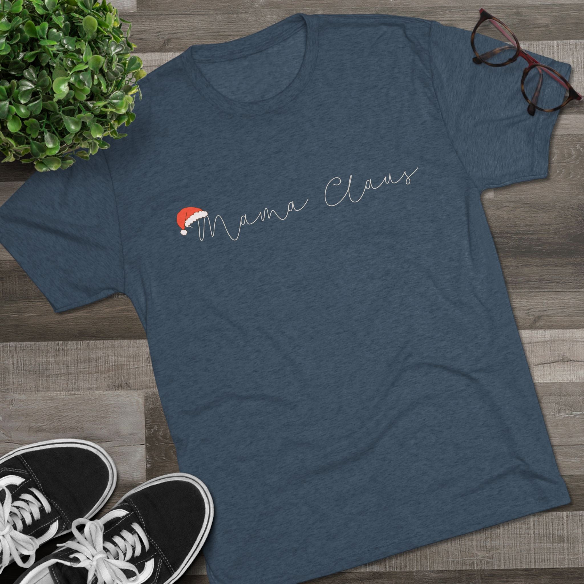 Mama Claus T-Shirt | Christmas Mom Tee, Holiday Santa Mom Top